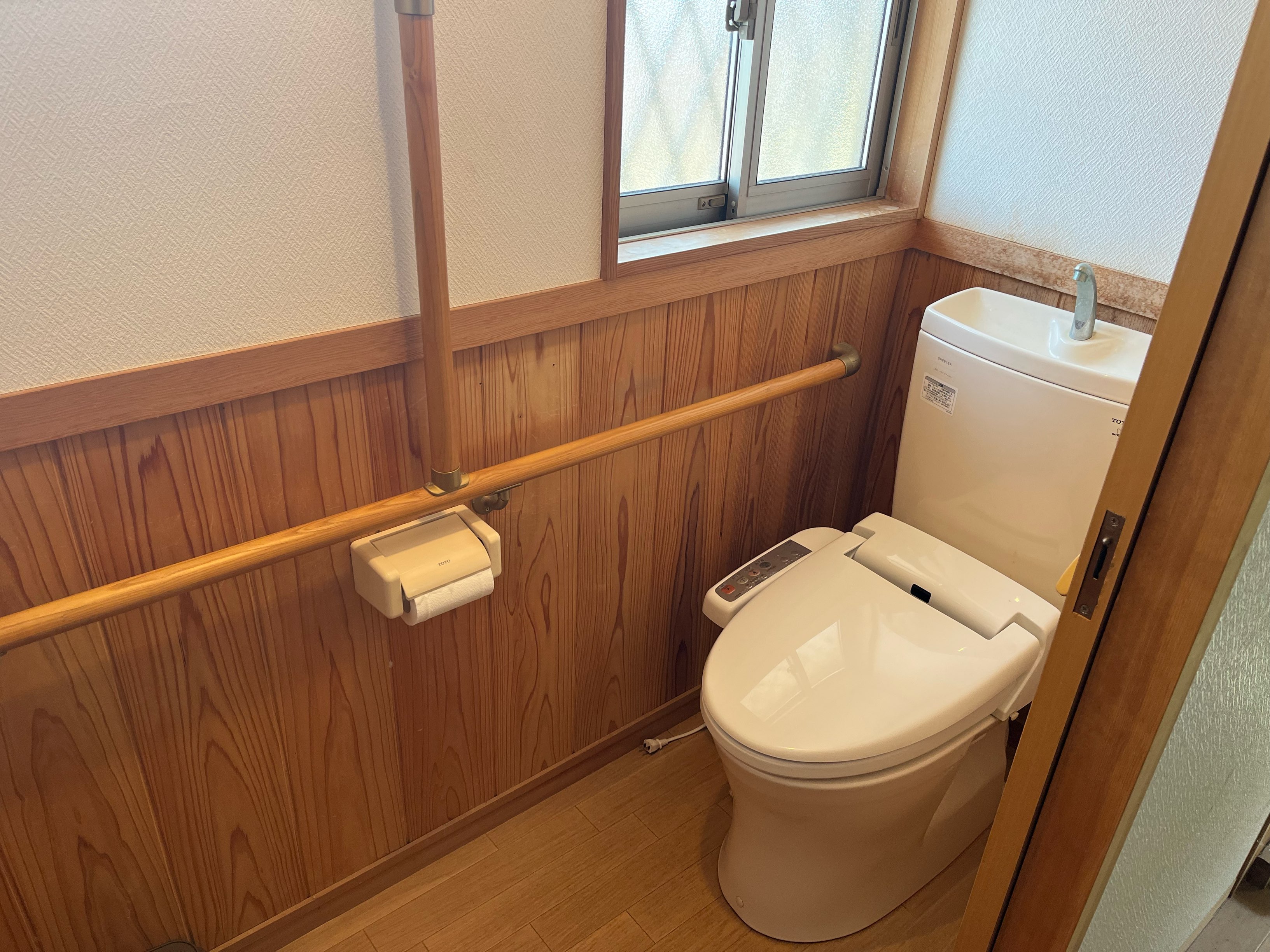 清潔な水洗トイレ